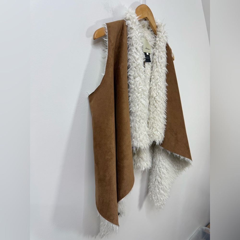 Elevenses Anthropologie Faux Suede Sherpa Lined Draped Open Front Vest size L - Picture 4 of 7